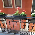 Vicolo Chiodo