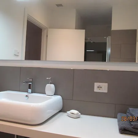 Vicolo Chiodo Apartment *